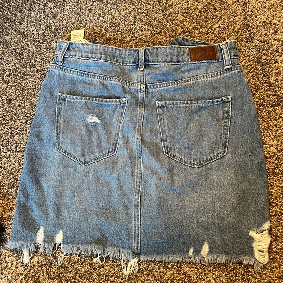 Hollister Jean Skirt - Picture 2 of 3